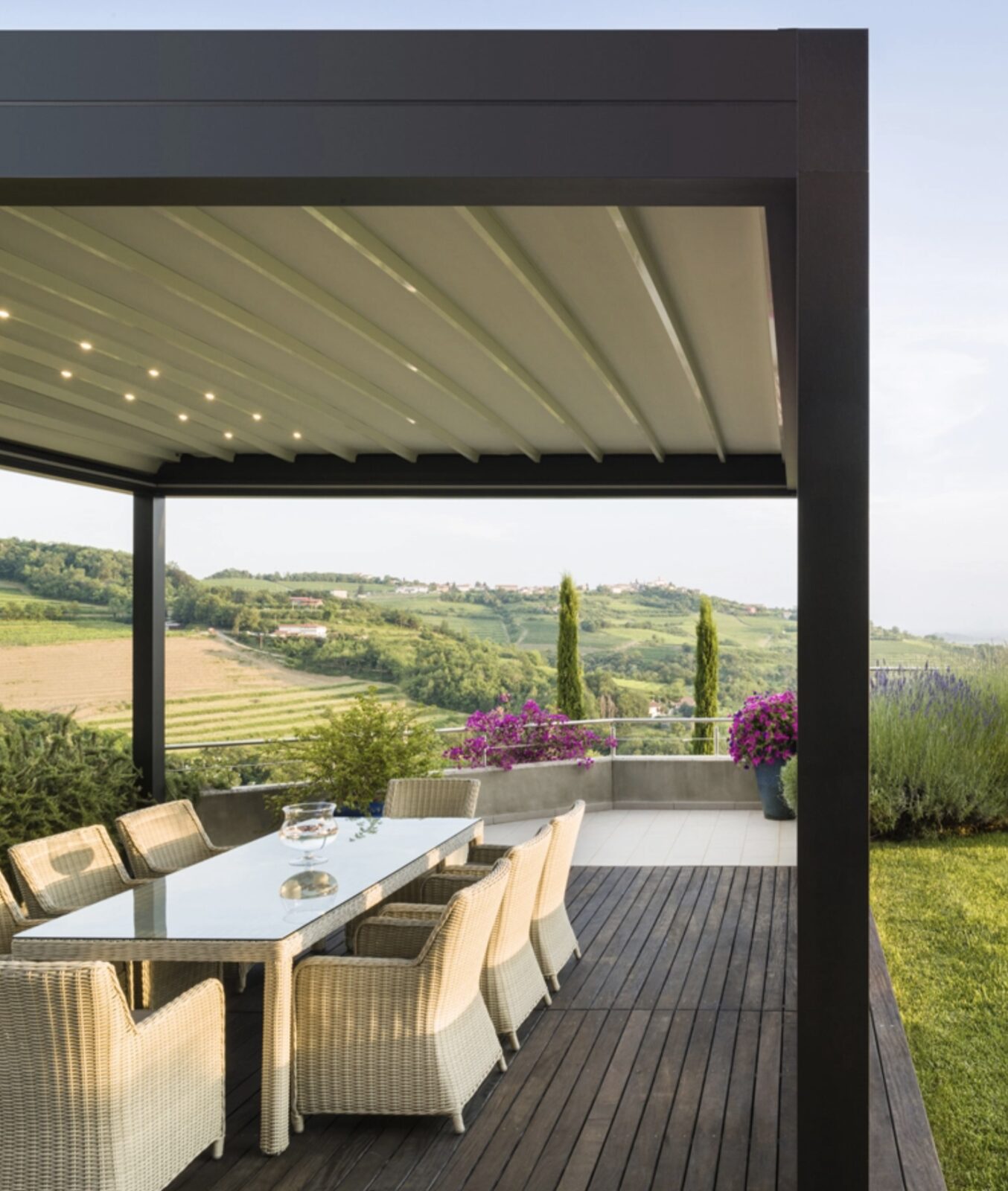 Installazione residenziale San Miniato — profilo slim alluminio